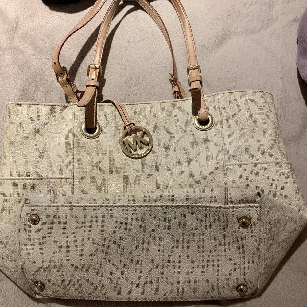 Michael Kors vanilla tote